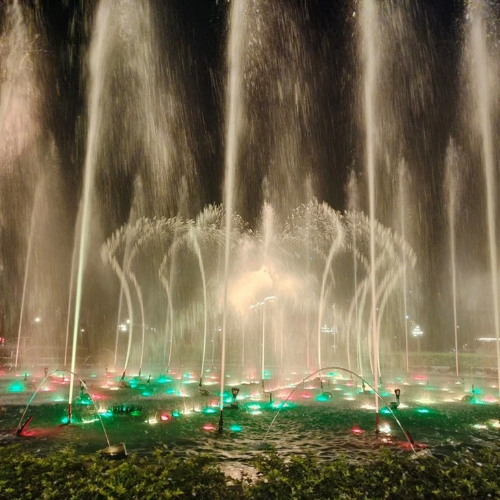 Floating Lifting Musical Fountain factory